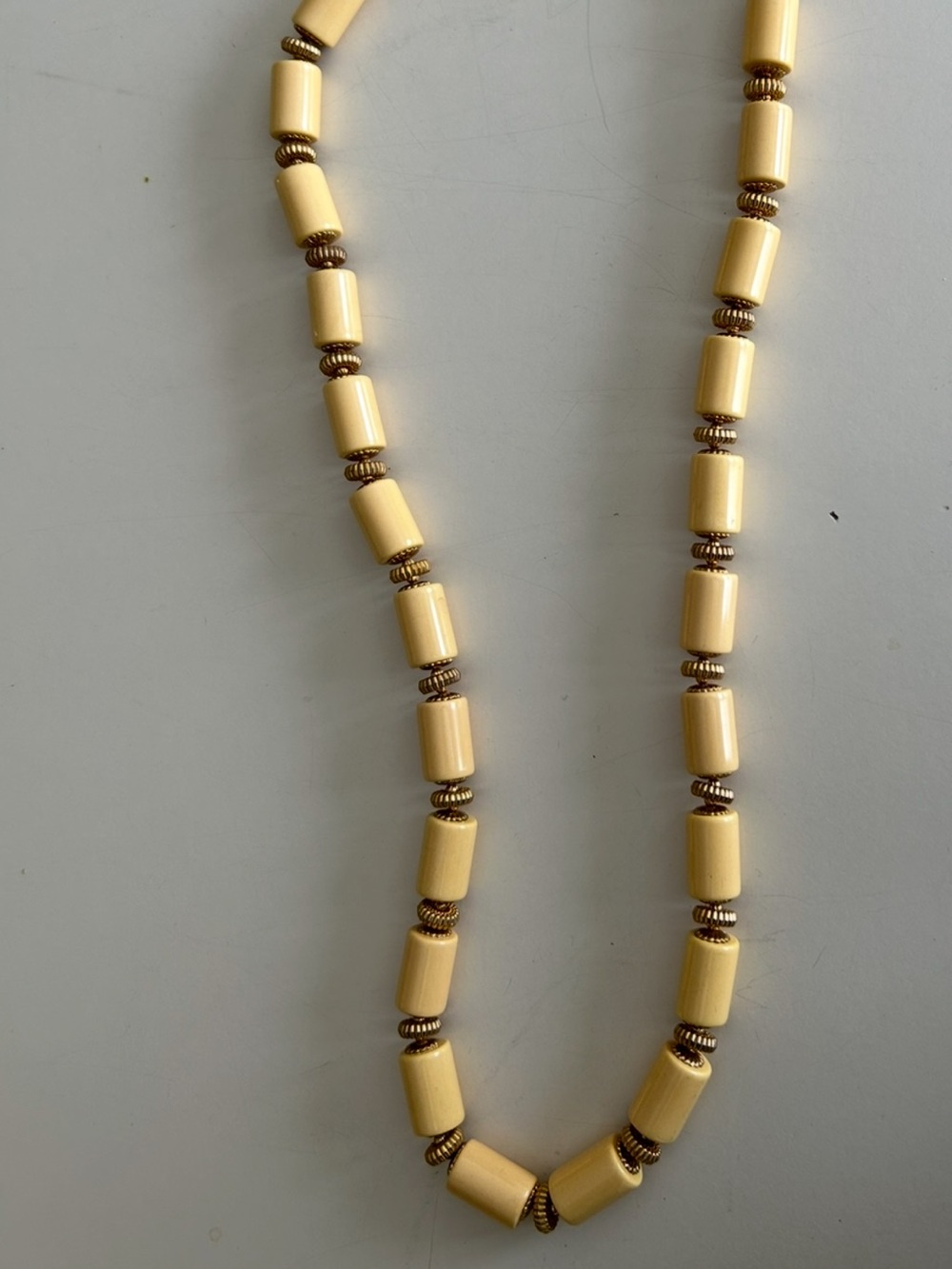 Givenchy Vintage Gold-Tone Necklace with Cream Beads - Picture 3 of 3